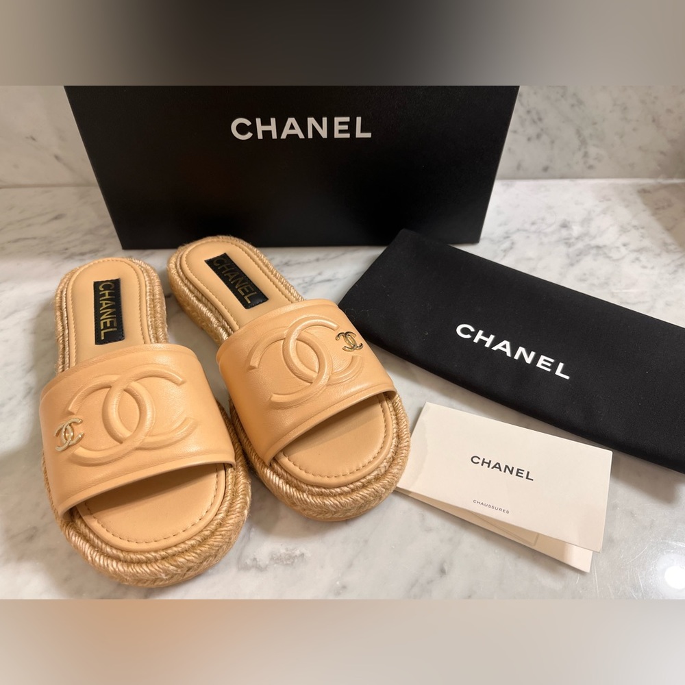 CHANEL- NWT Beige Espadrilles Slides Size 38